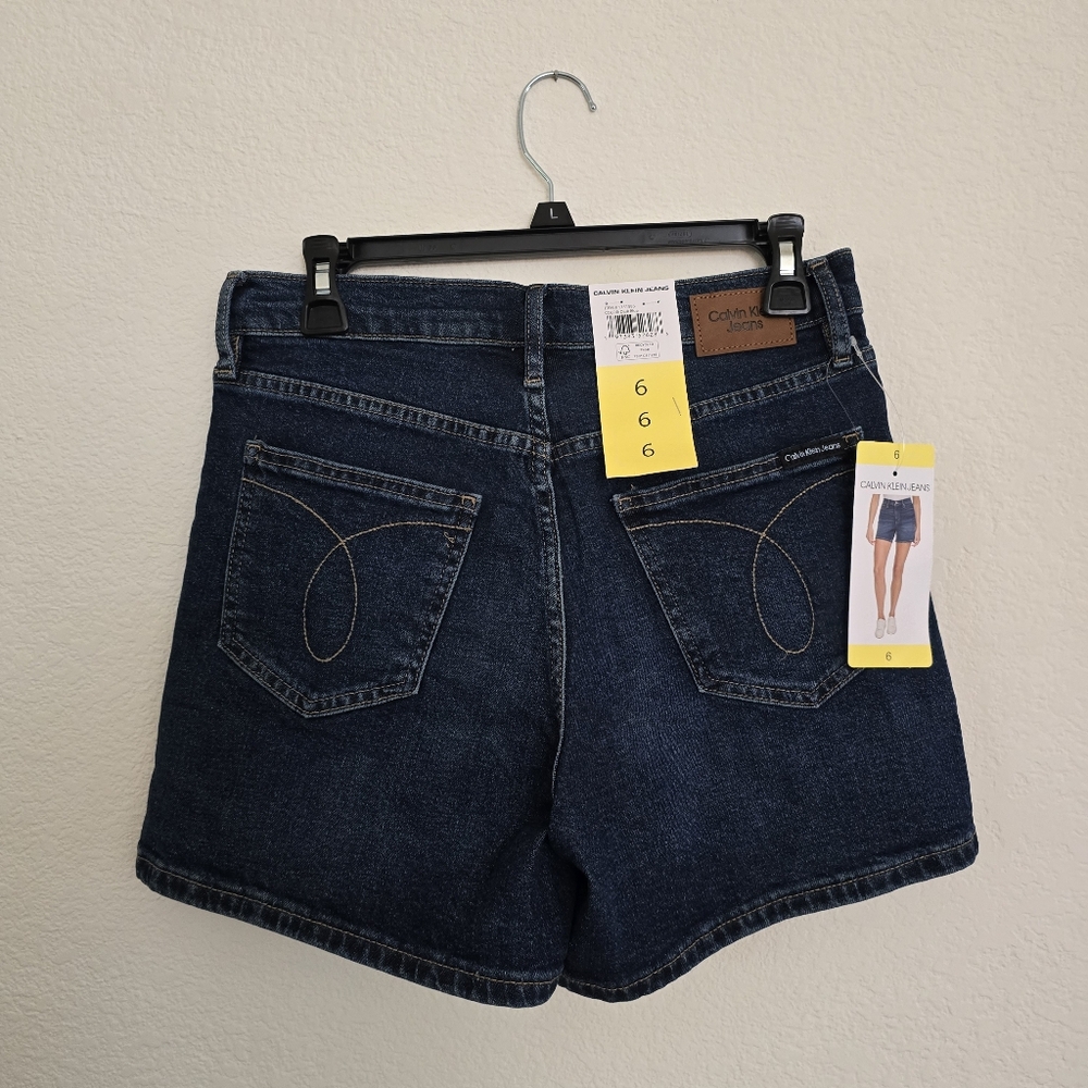 NEW Calvin Klein Womens Jean Shorts Sz 6 Dark Blue 5 Pocket 5" Inseam NWT - Picture 5 of 5